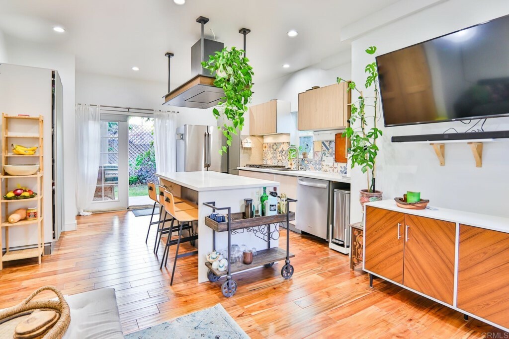 Property Photo: 1921 S Freeman Street CA 92054
