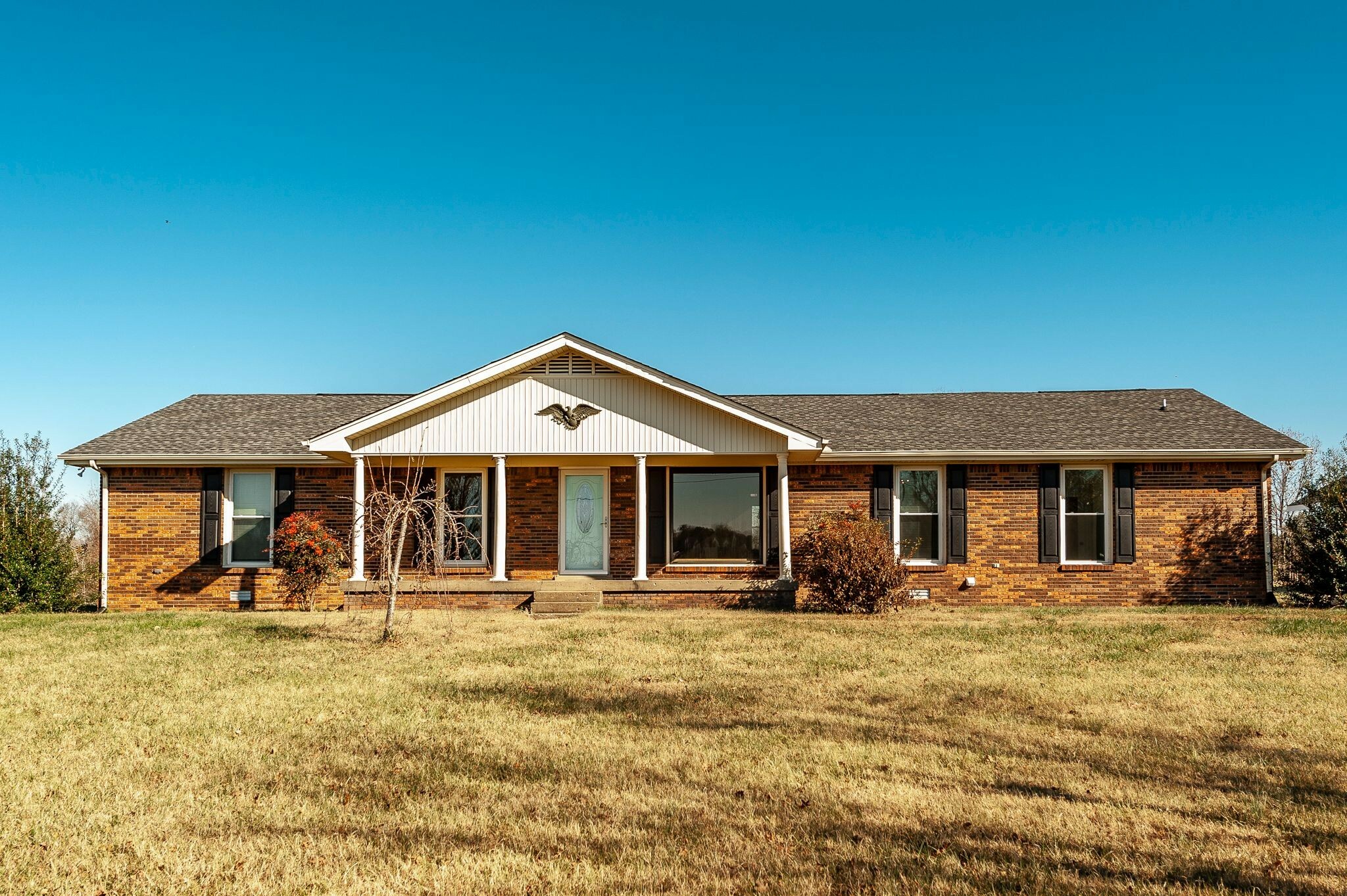 Property Photo: 1881 Pinnacle Rd TN 37146