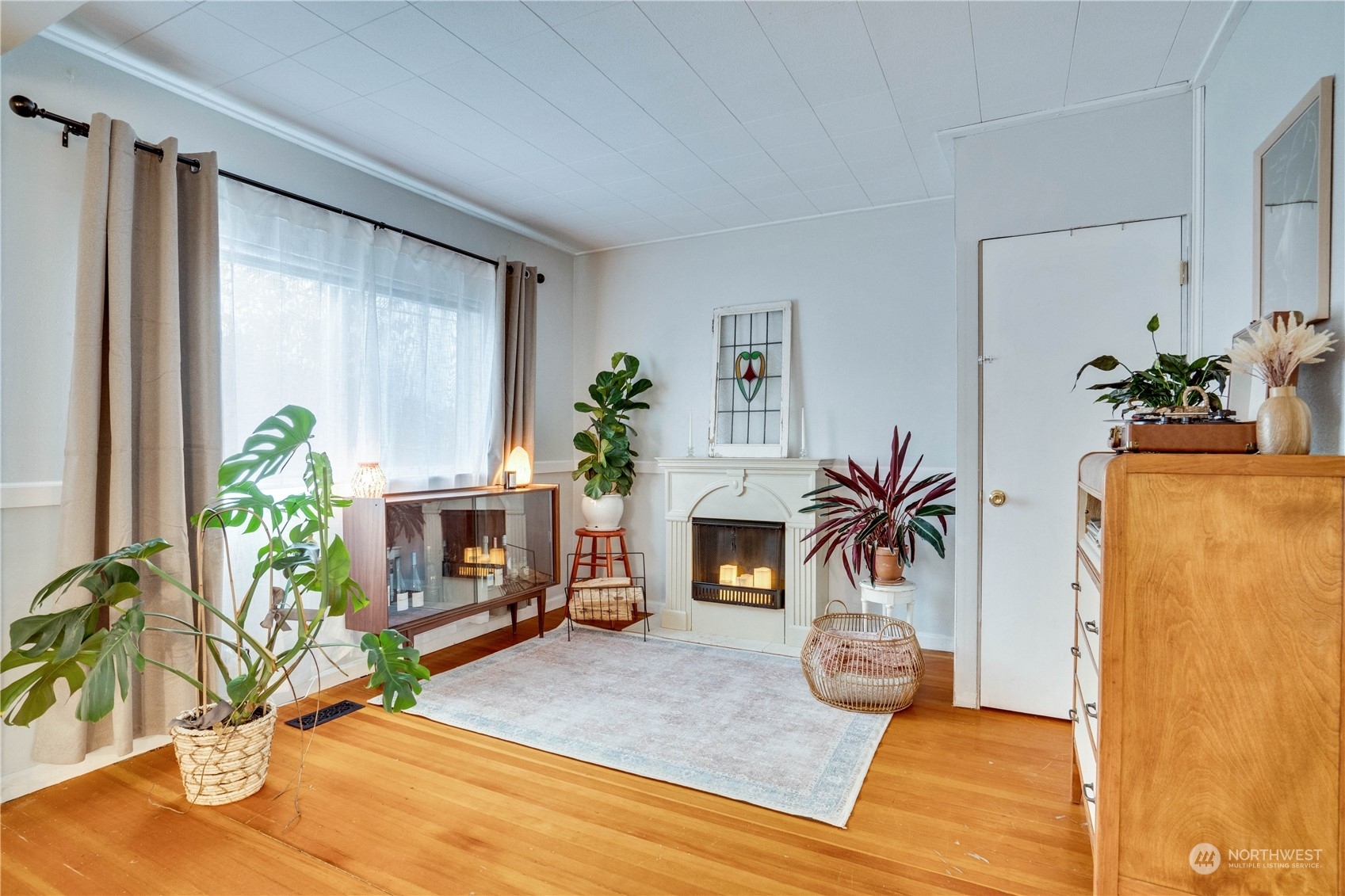 Property Photo: 807 N Proctor WA 98406