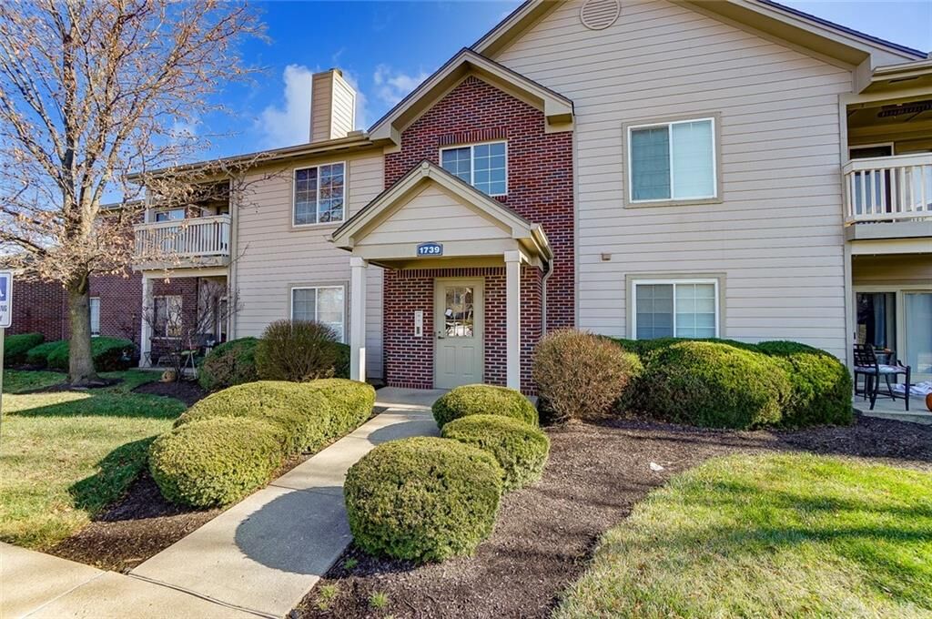 Property Photo:  1739 Waterstone Boulevard 208  OH 45342 