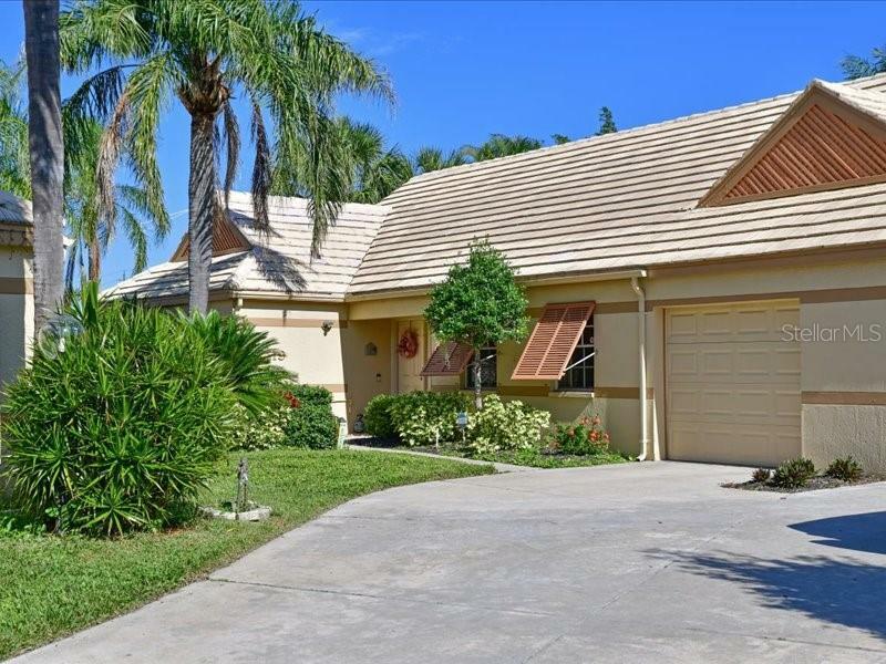 Property Photo: 3419 57th Avenue Drive W 3419 FL 34210