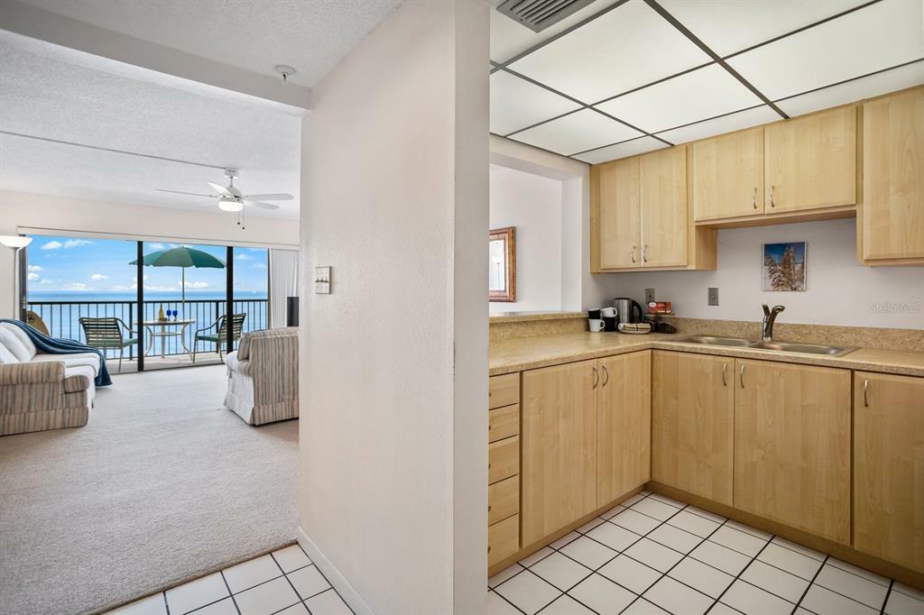 Property Photo:  15000 Gulf Boulevard 1204  FL 33708 