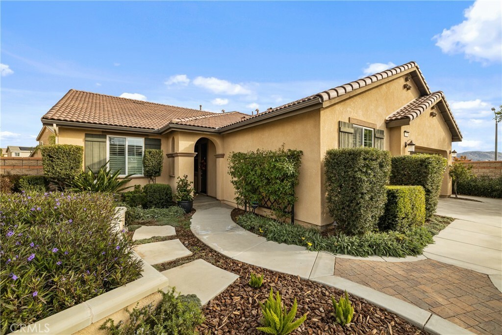 Property Photo: 7006 Cache Way CA 91752