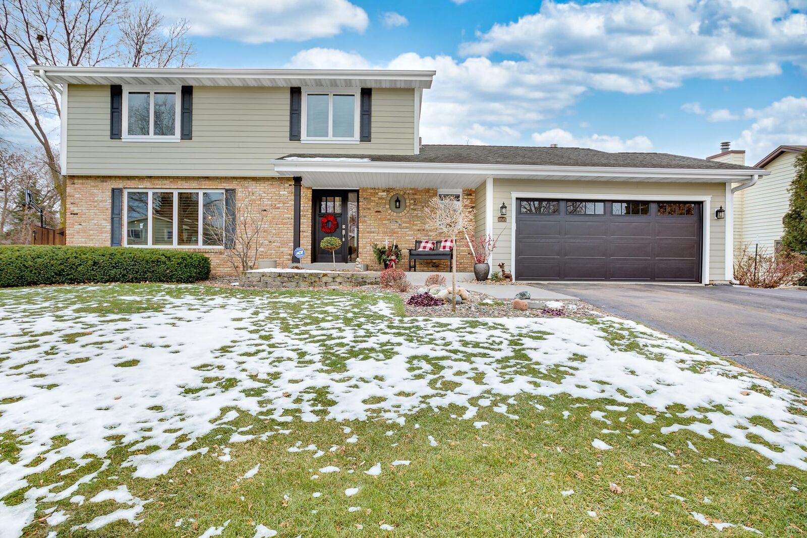 Property Photo:  11515 47th Avenue N  MN 55442 