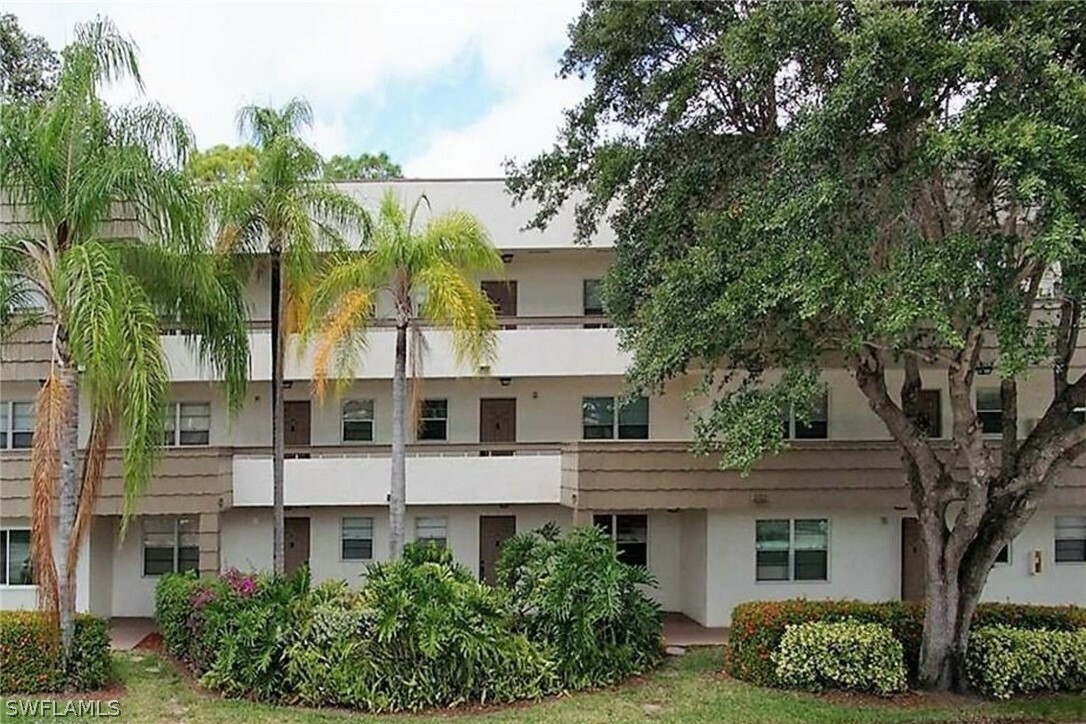 Property Photo:  499 Forest Lakes Boulevard 2-306  FL 34105 