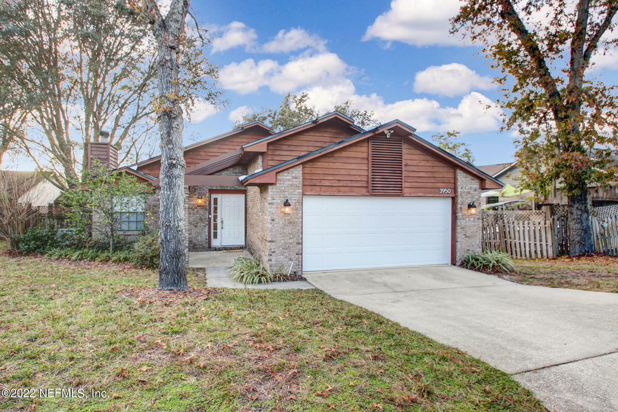 Property Photo:  3950 E Arbor Bluff Lane  FL 32225 