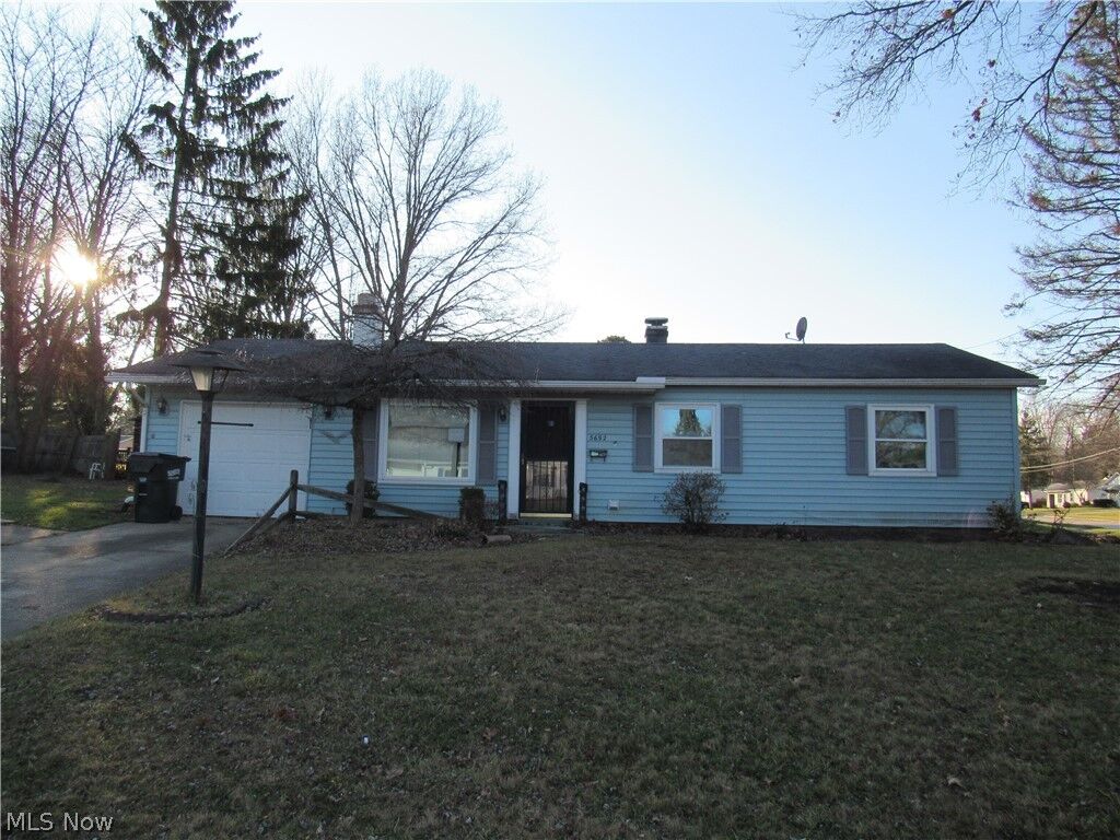 Property Photo:  3692 Northport Drive  OH 44224 