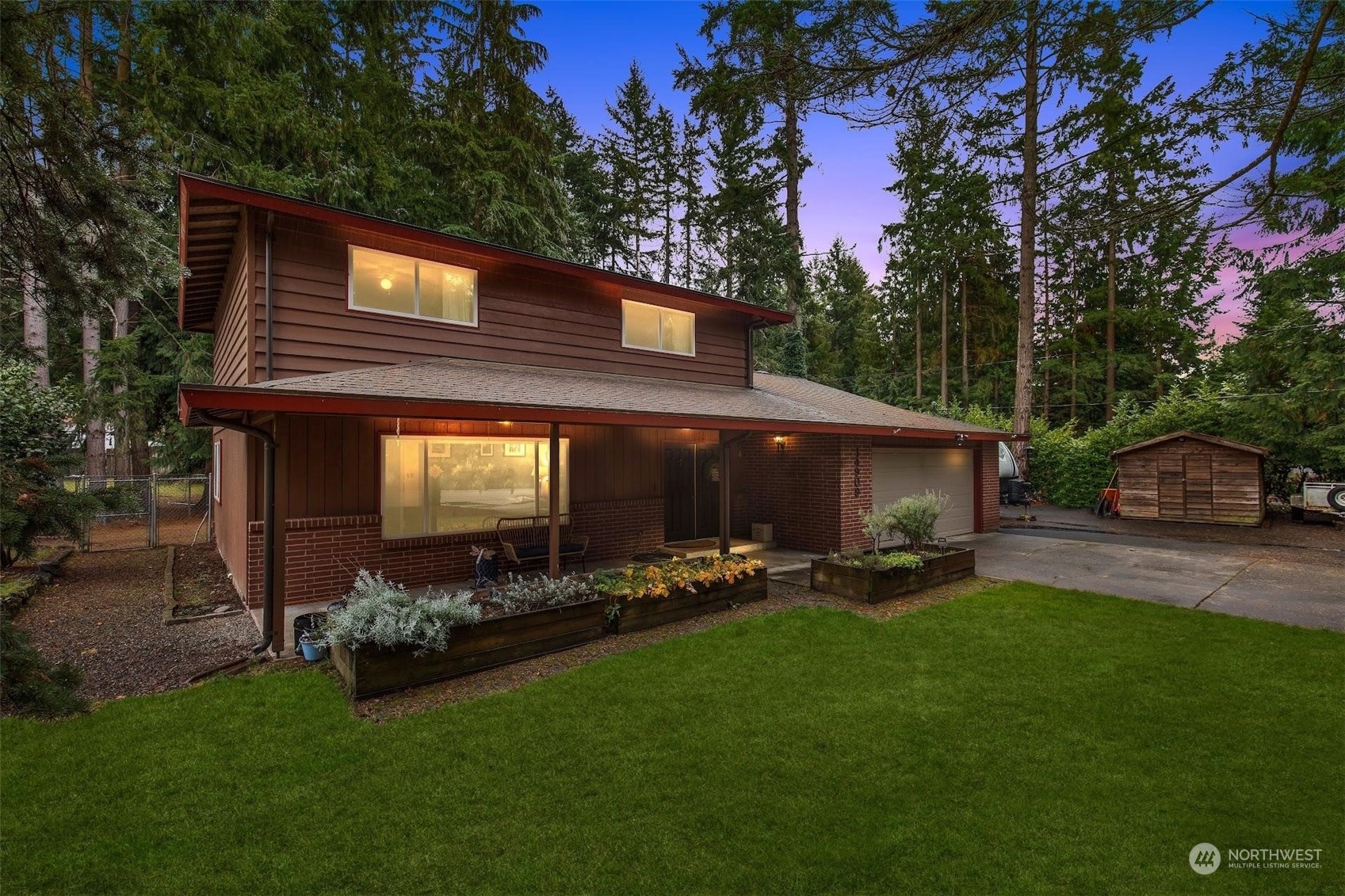 Property Photo:  14909 108th Avenue E  WA 98374 