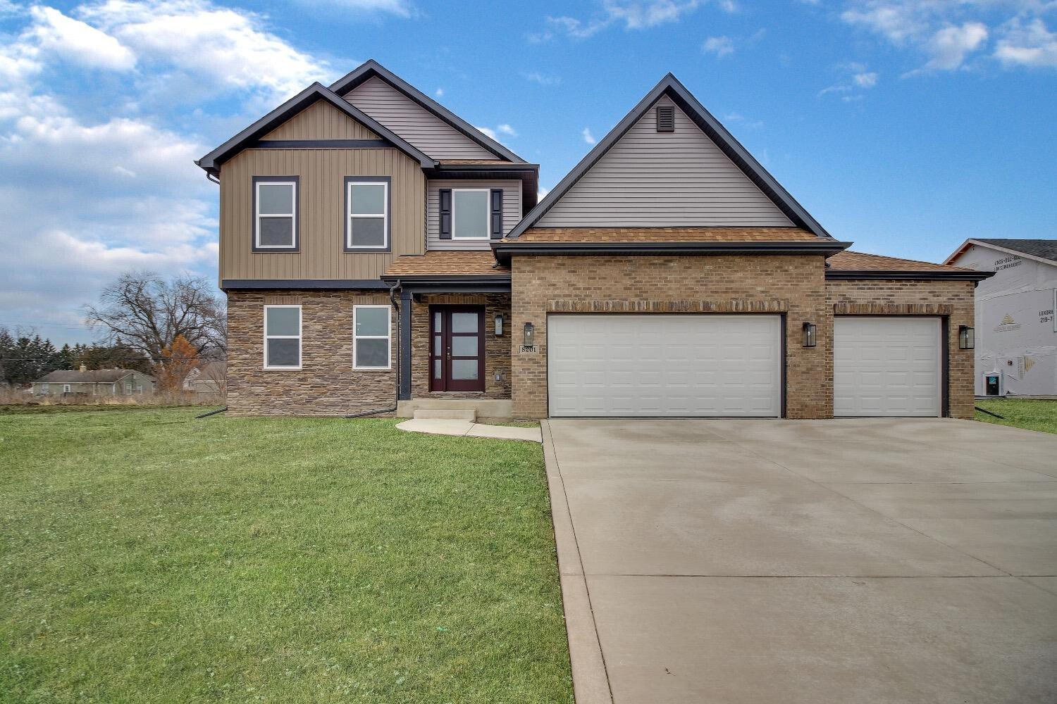 Property Photo: 3028 W 84th Place IN 46410