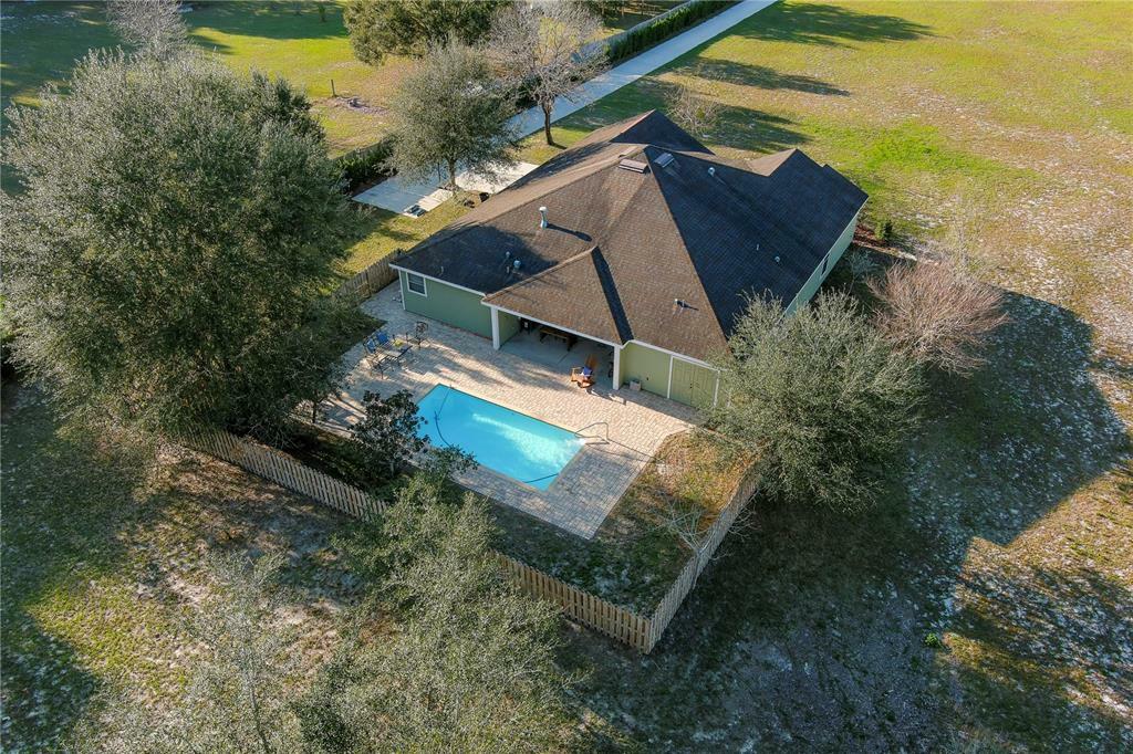 Property Photo:  10385 SW 100th Drive  FL 32608 