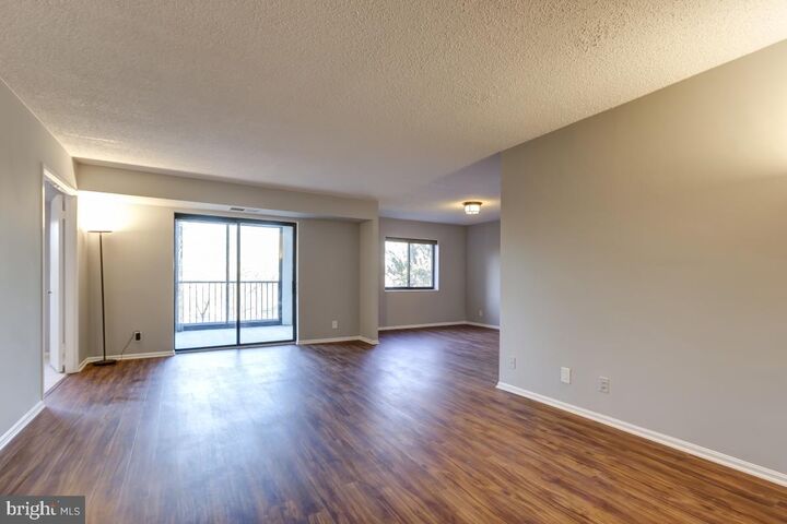 5903 Mount Eagle Drive 206  Alexandria VA 22303 photo