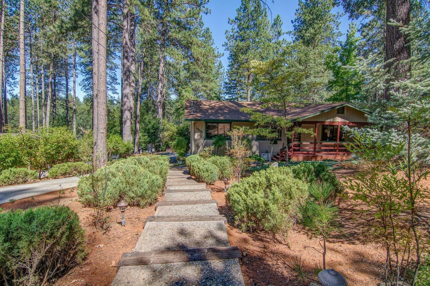 Property Photo: 10648 Alta Sierra Drive CA 95949