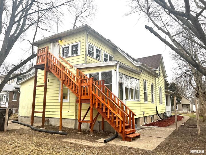 1919 N North Street  Peoria IL 61606 photo