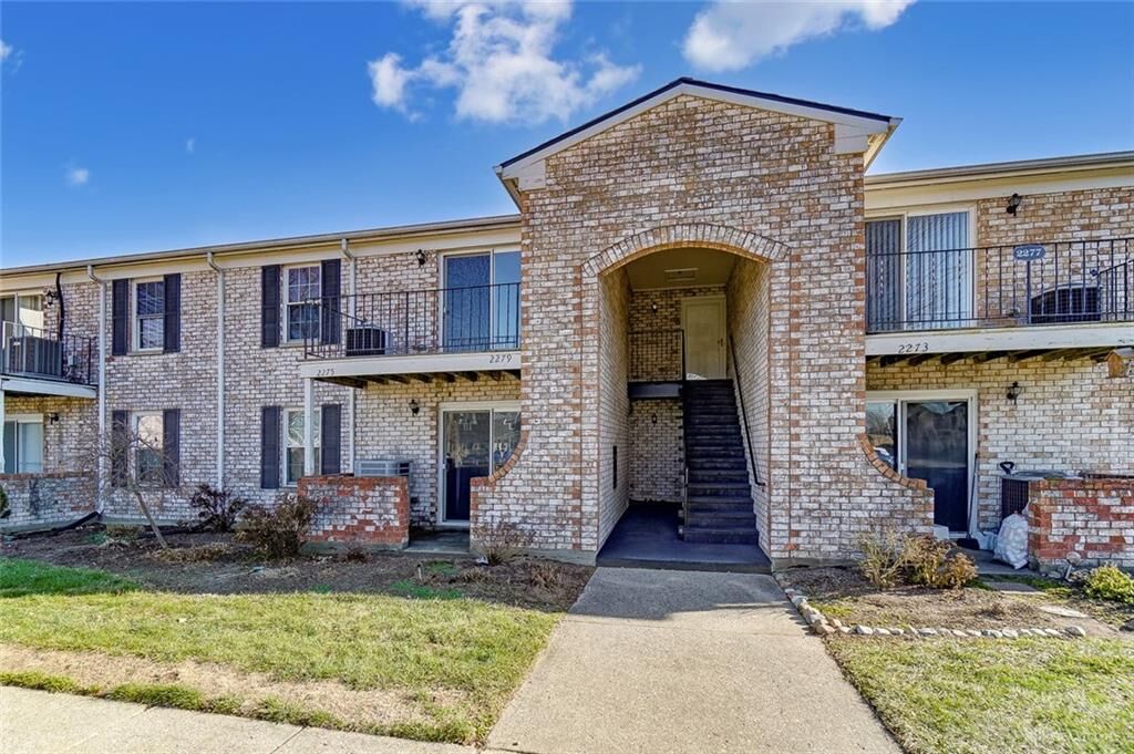 Property Photo: 2279 Crew Circle OH 45439