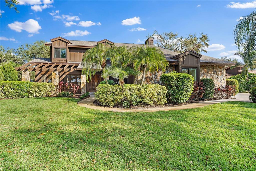 Property Photo: 5367 Dominica Circle FL 34233