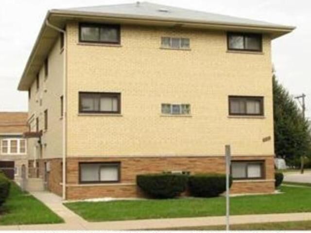 Property Photo: 7900 W 26th Street 1S IL 60546