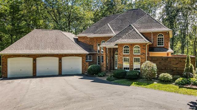 Property Photo: 226 Forest Court IL 62025
