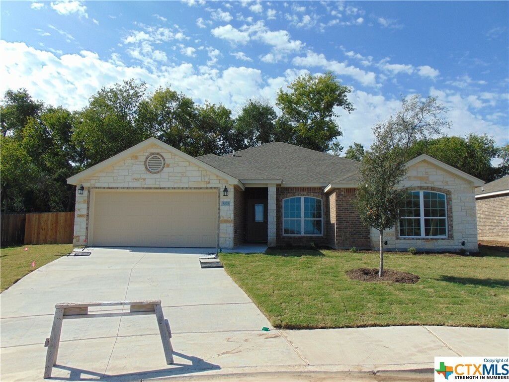 Property Photo:  3203 Charbray Drive  TX 76513 