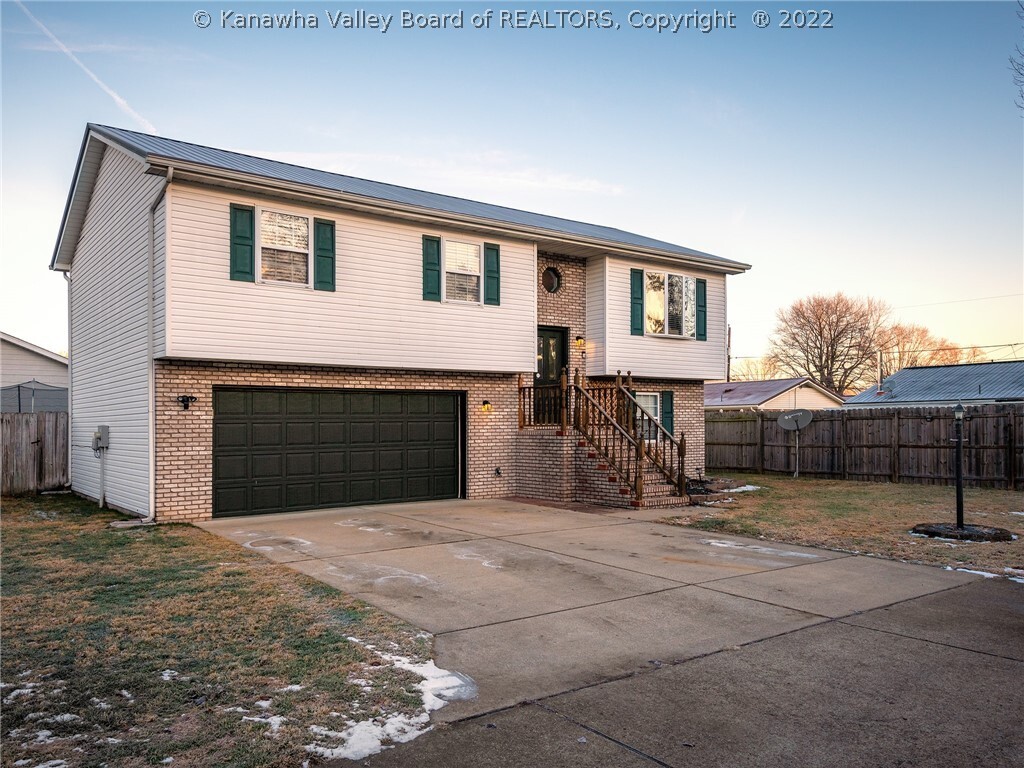 Property Photo: 41 Grapevine Street WV 25213