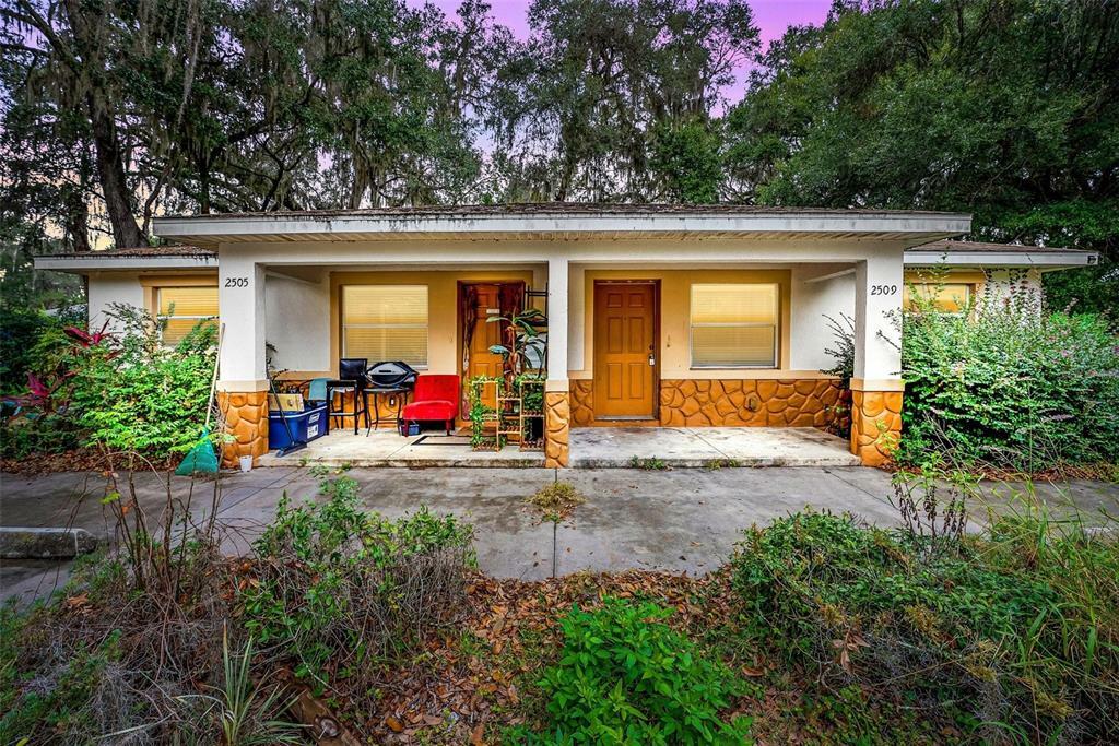 Property Photo:  2505 Myer Avenue  FL 34748 