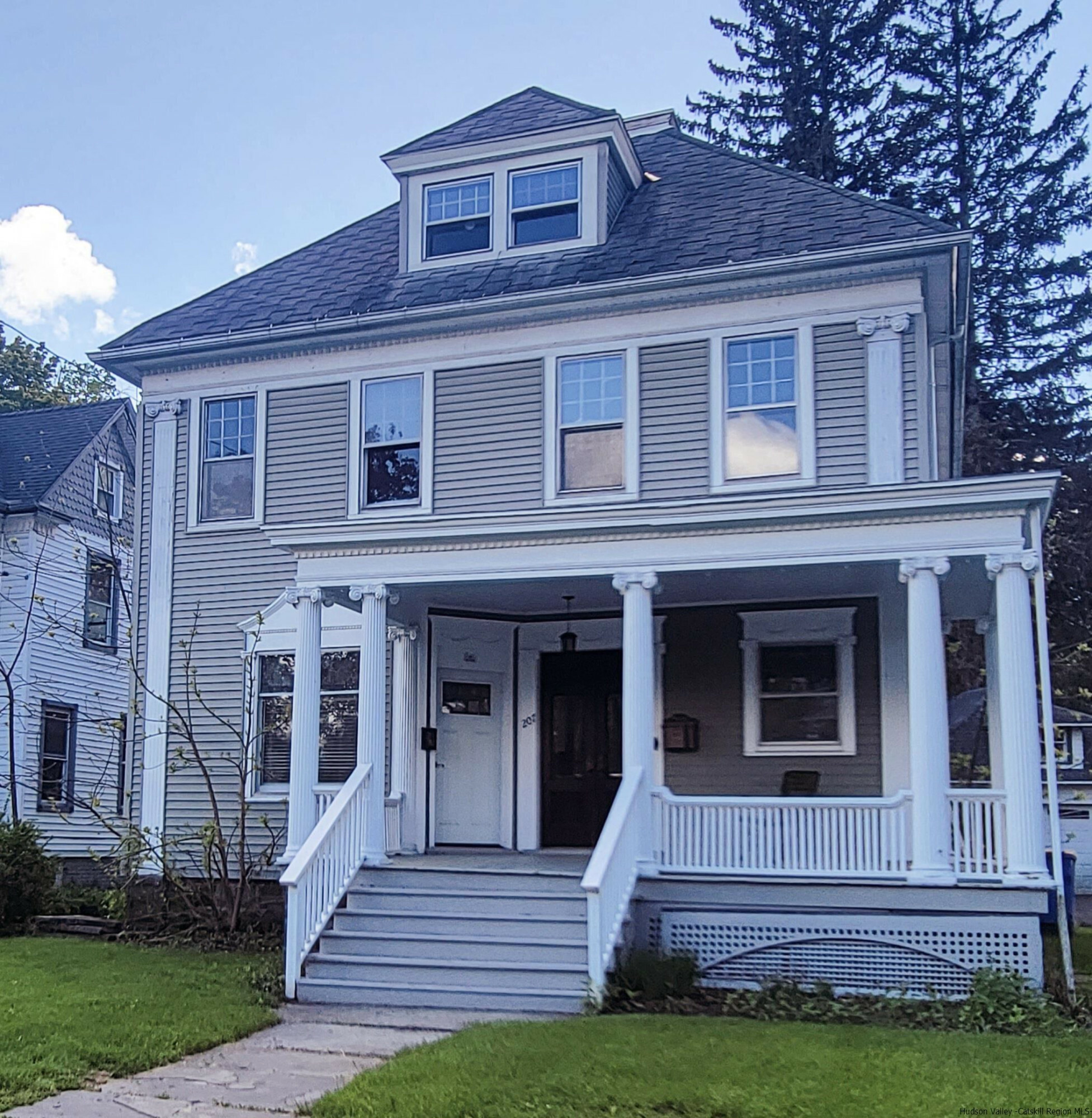 Property Photo: