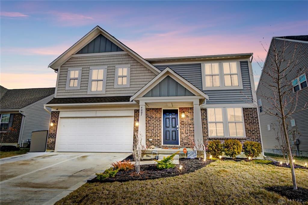 Property Photo: 4007 Red Bud Way OH 45371