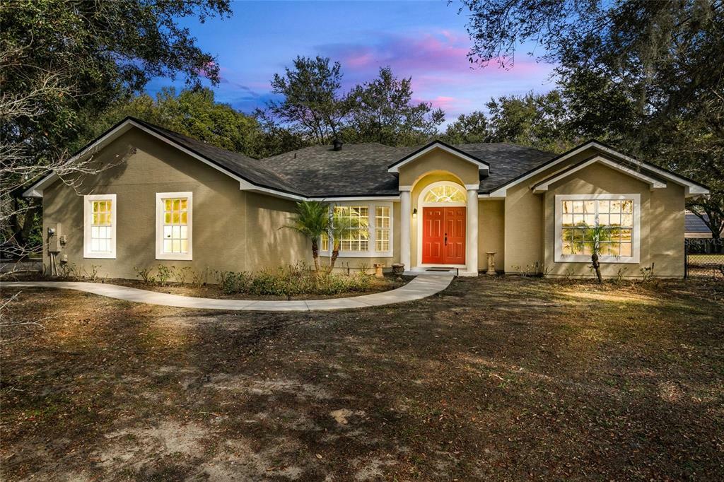 Property Photo:  18200 Glendale Avenue  FL 32784 