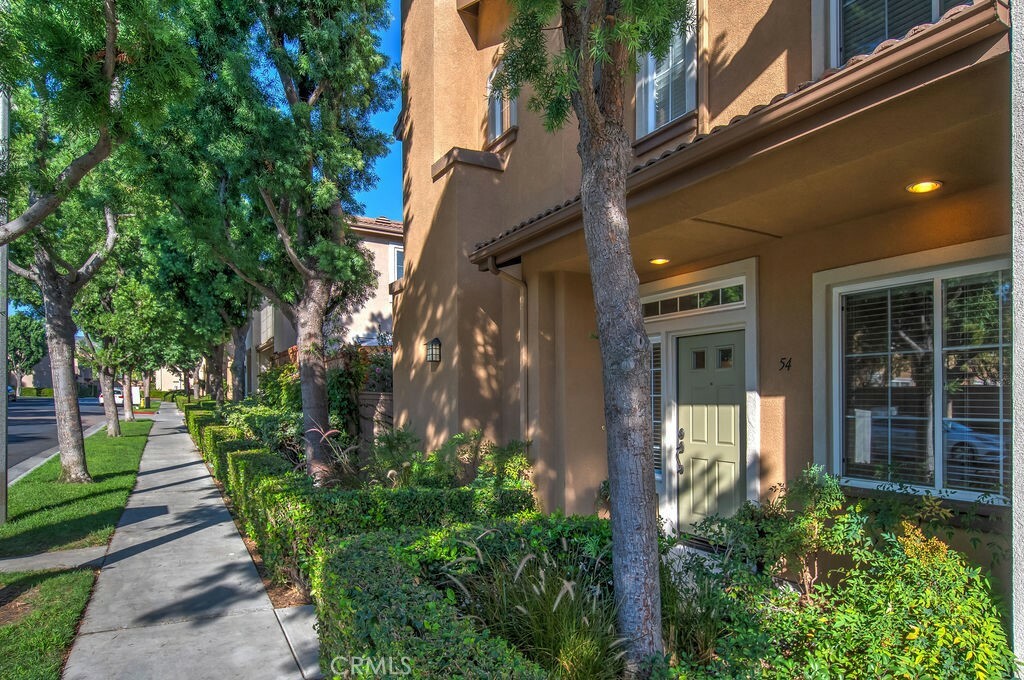 Property Photo: 54 Ardmore CA 92602