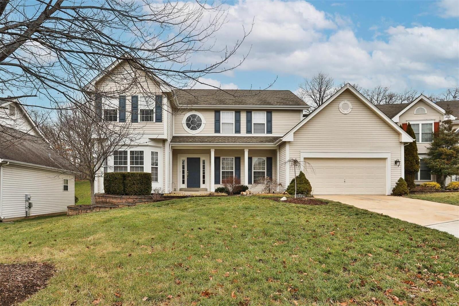 Property Photo: 16939 Westridge Oaks Drive MO 63040