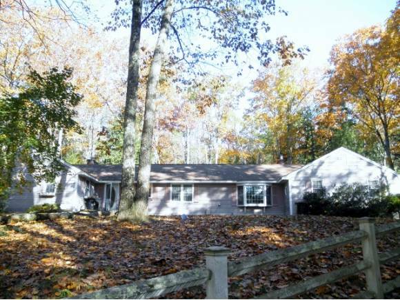 Property Photo:  6 Woodland Drive  NH 03031 