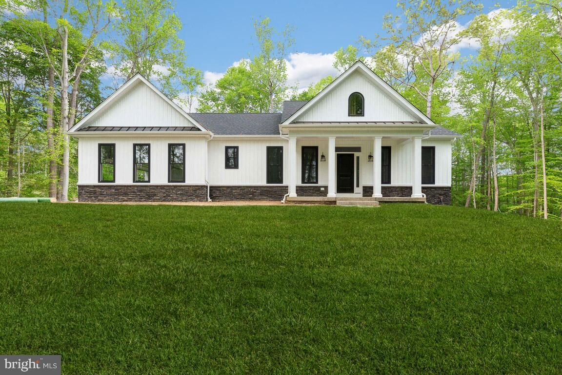 Property Photo:  5591 Carissa Place  MD 20637 