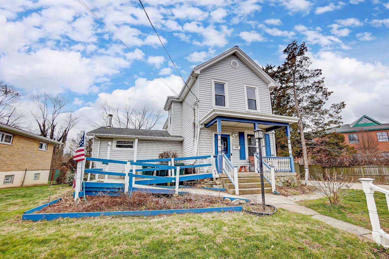 Property Photo: 3011 Lehman Rd OH 45204