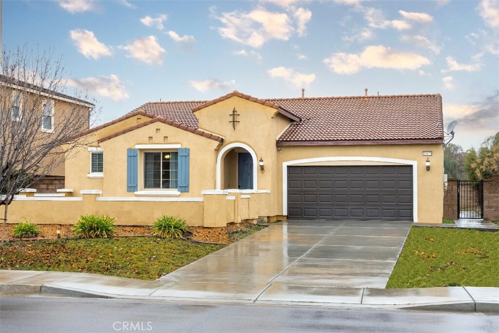 Property Photo: 30679 View Ridge Lane CA 92584