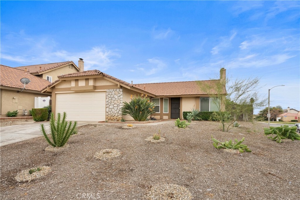 Property Photo:  25661 Moonseed Drive  CA 92553 