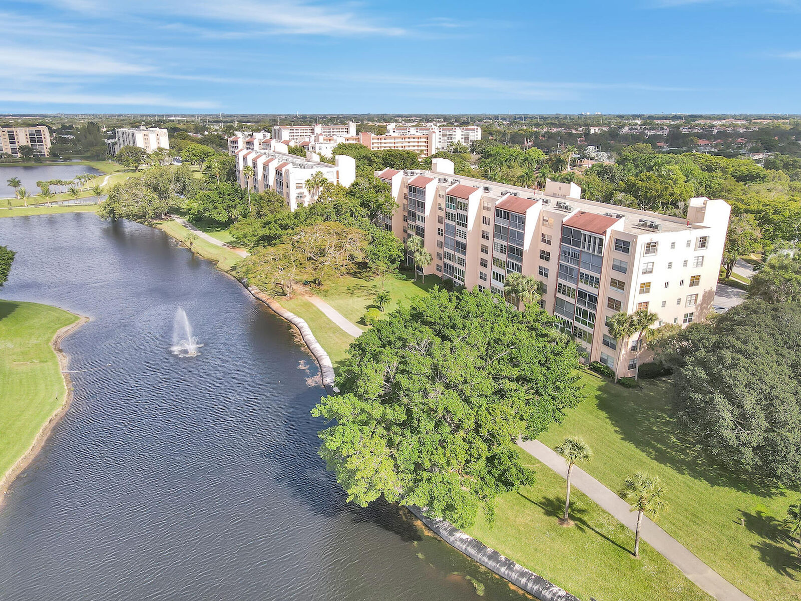 Property Photo: 14671 Bonaire Boulevard 603 FL 33446