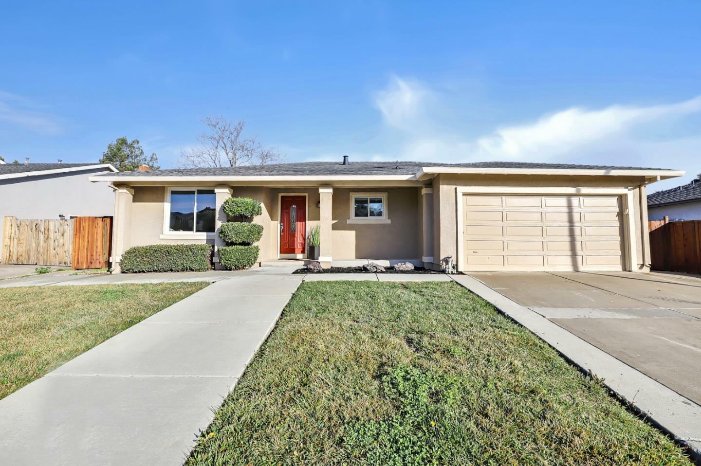 Property Photo:  725 Lexington Place  CA 95020 