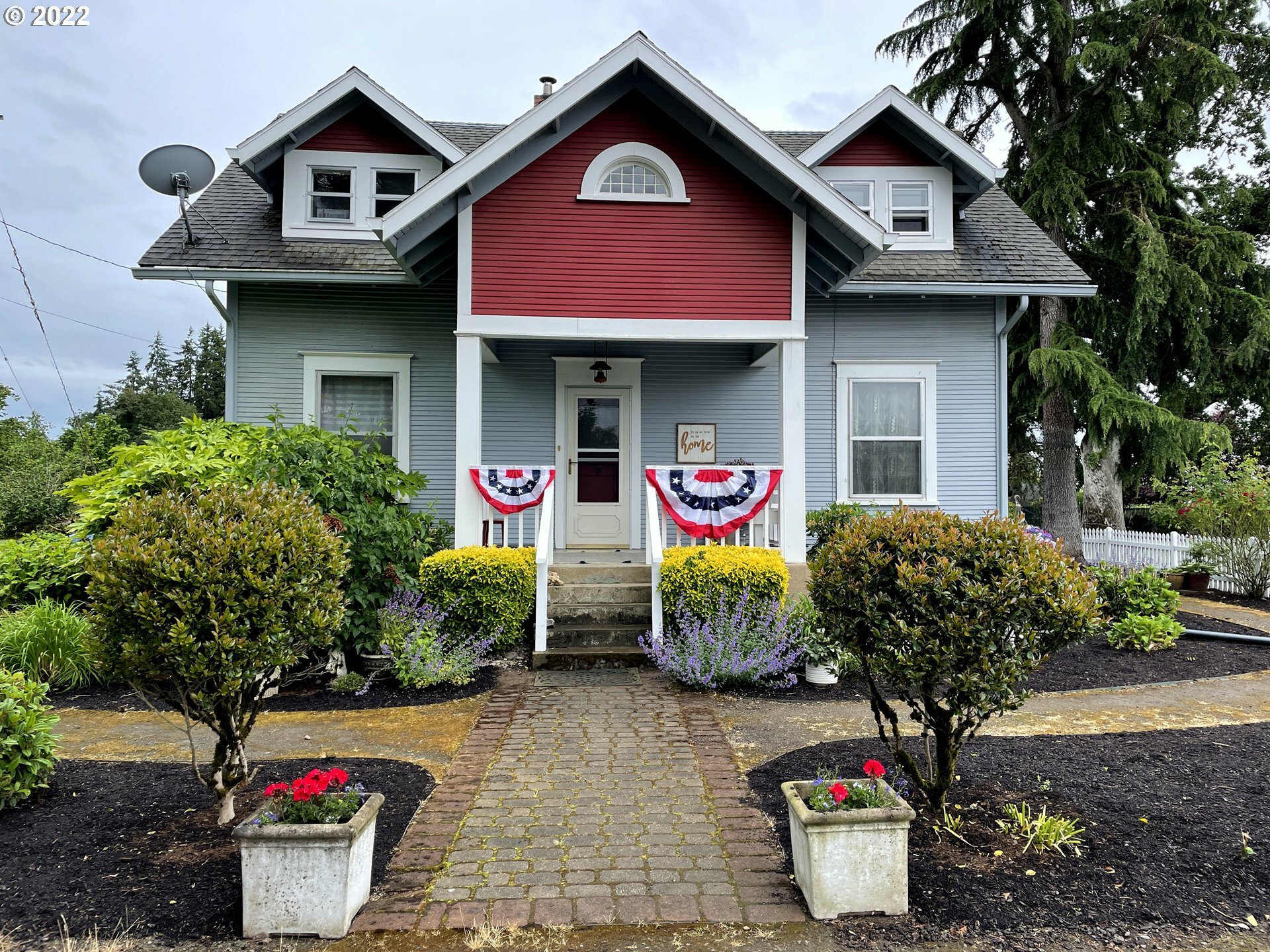 Property Photo: 14438 Keil Rd OR 97002