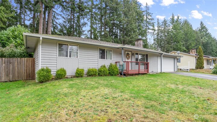 3805 Briarwood Drive SE  Port Orchard WA 98366 photo