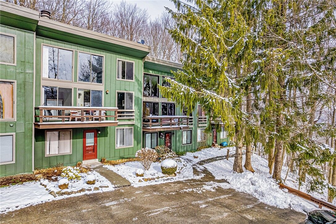 Property Photo: 63 Valleyview Drive PA 15502