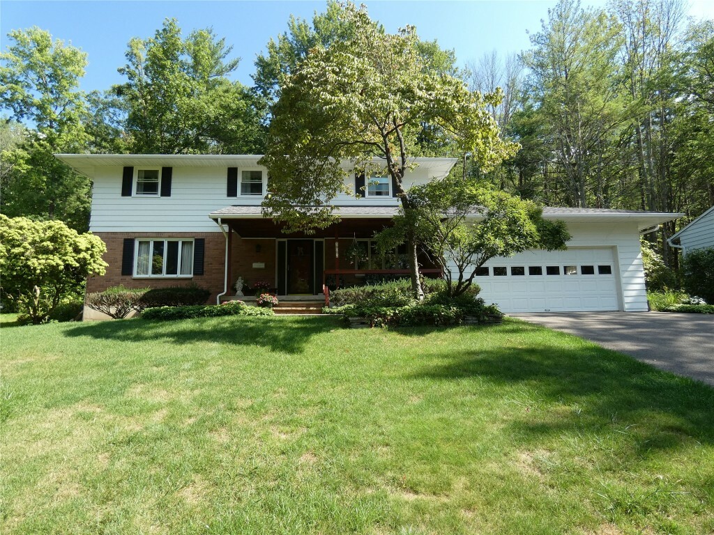 Property Photo:  505 Magnolia Drive  NY 13850 