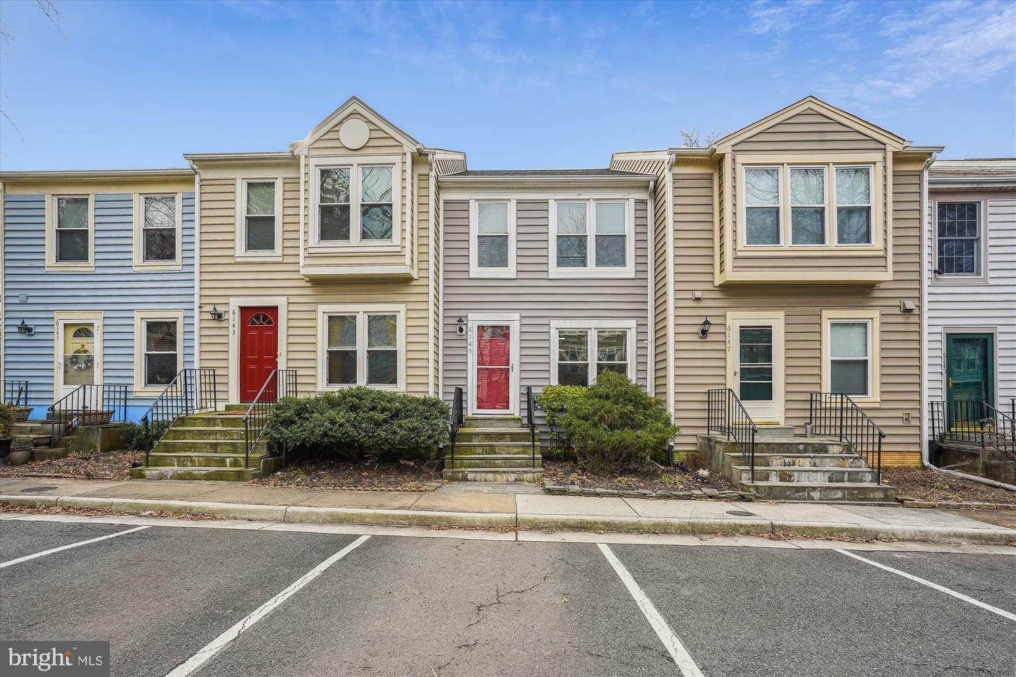 Property Photo: 6145 Glen Eagles Court 7 VA 22044