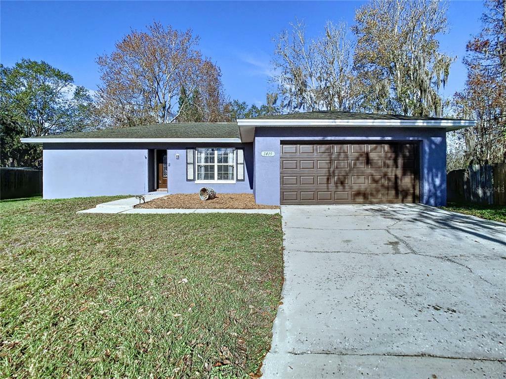 Property Photo:  1419 Eastwood Drive  FL 33549 