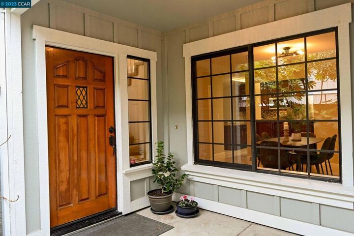Property Photo:  35 San Vicente Ct  CA 94526 