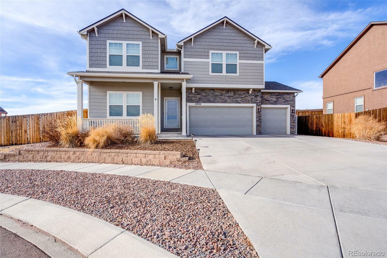 Property Photo:  6904 Thorn Brush Way  CO 80923 