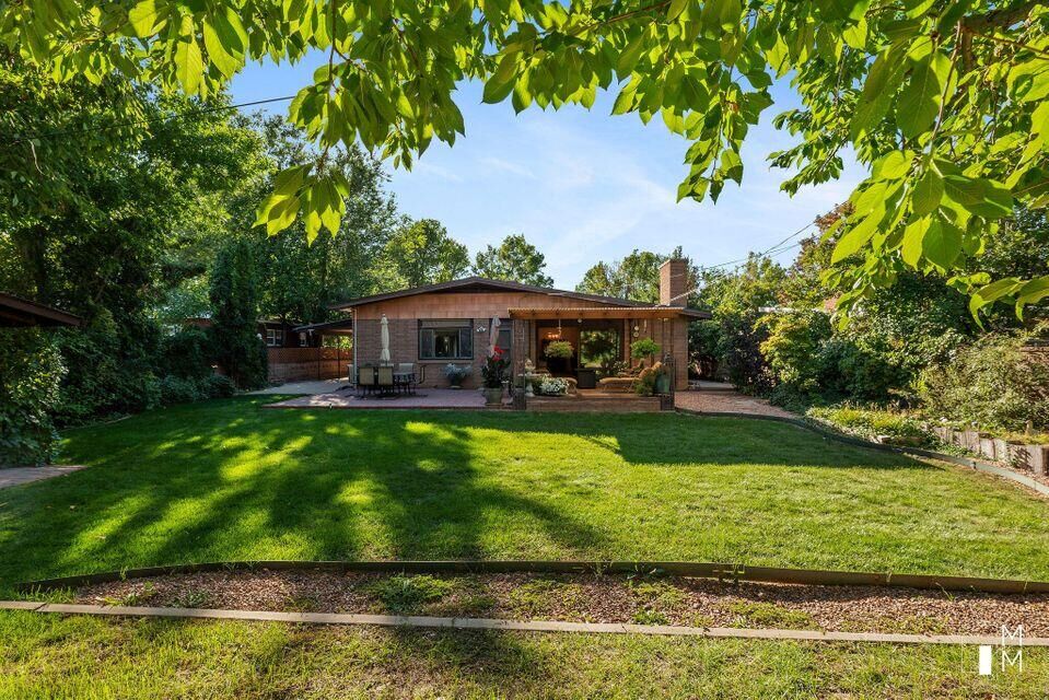 Property Photo:  315 S 700 W  UT 84720