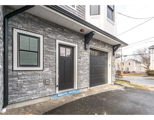 Property Photo:  29 Cherry Street 1  MA 02453 