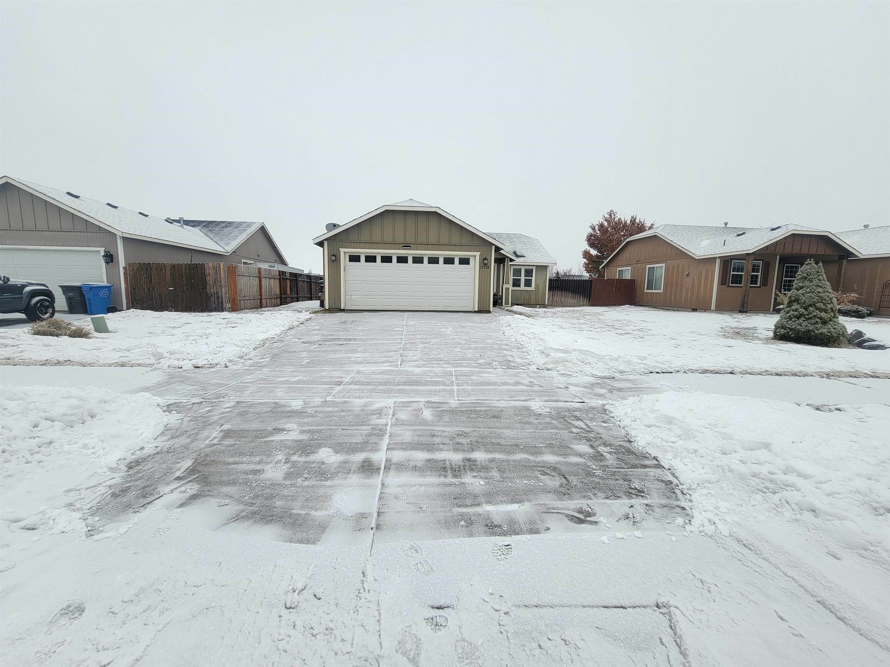 Property Photo: 12524 W 4th Ave WA 99001