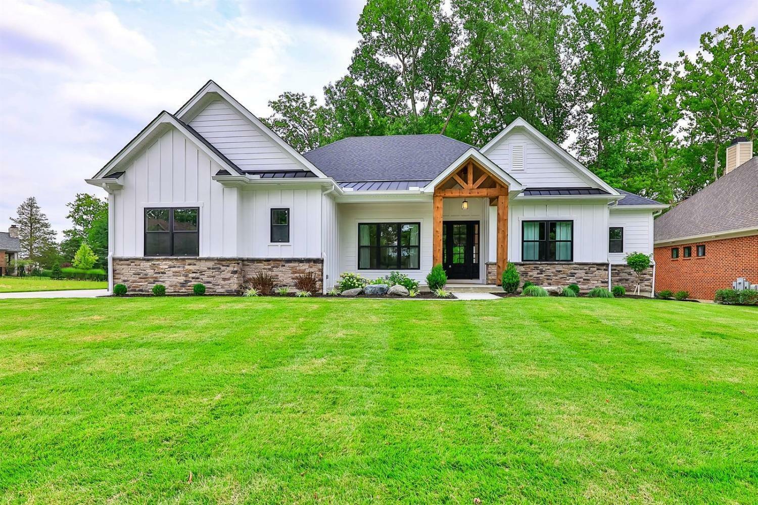 Property Photo: 7511 Stillwater Dr OH 45039