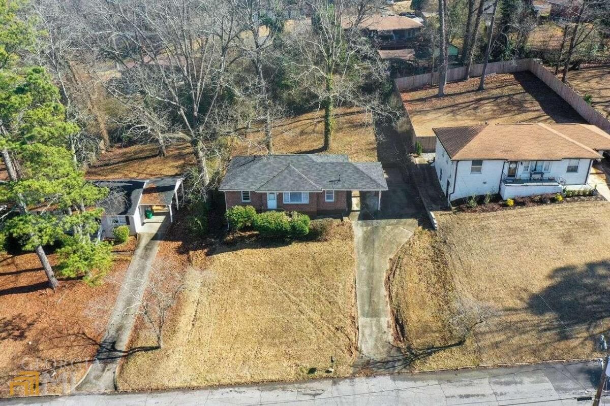 Property Photo:  2640 Rockcliff Road SE  GA 30316 