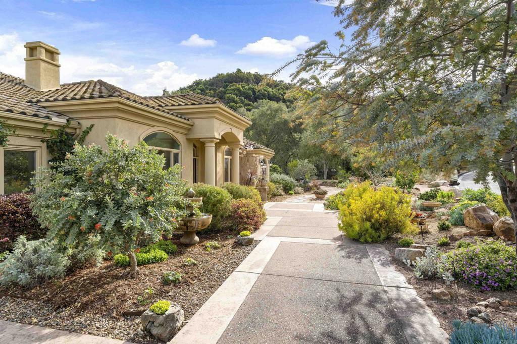 Property Photo:  4047 Millagra Drive  CA 92028 